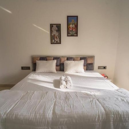 Almond Villa Find Your Paradise Alībāg Eksteriør billede
